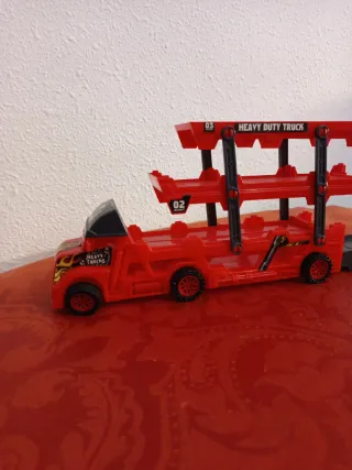 Camión de Juguete Rojo. Truck .