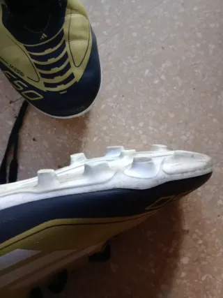 Botas de fútbol Messi Talla 36