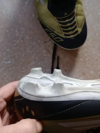 Botas de fútbol Messi Talla 36