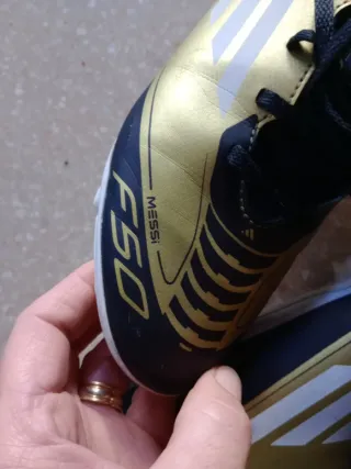 Botas de fútbol Messi Talla 36