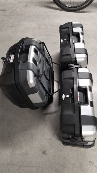 MALETAS GIVI BENELLI TRK 502