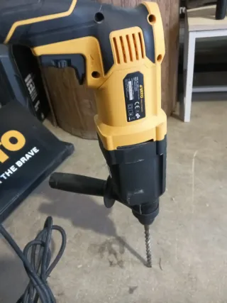 Taladro Percutor Vito 850W SDS-Plus