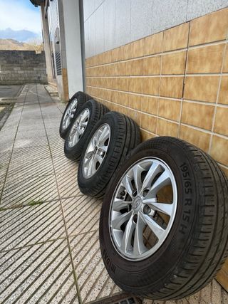 Llantas Hyundai i30 3a Gen 15” + Neumáticos