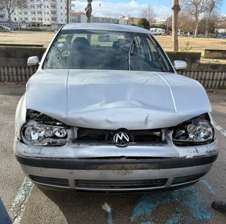 Volkswagen Golf 2003