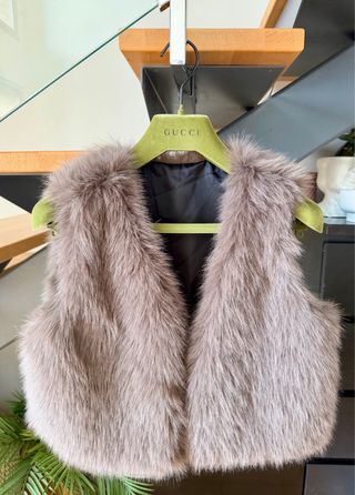 Chaleco de pelo Gucci marrón talla única