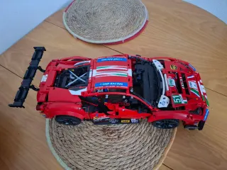 Lego Ferrari 488 GTE Technic