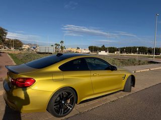 BMW M4 2016