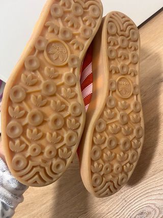 Adidas Gazelle coral y Rosas