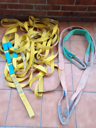 2 eslingas y 1 línea de vida