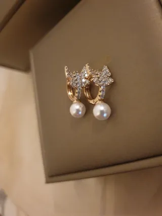 Pendientes perla chapado oro con caja