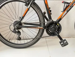 Bicicleta Opus FR100 Negra/Naranja