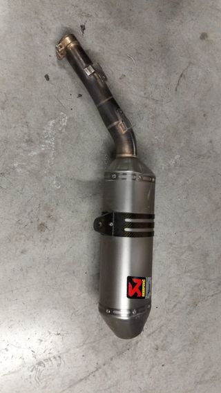 ESCAPE YAMAHA TENERE 700 AKRAPOVIC