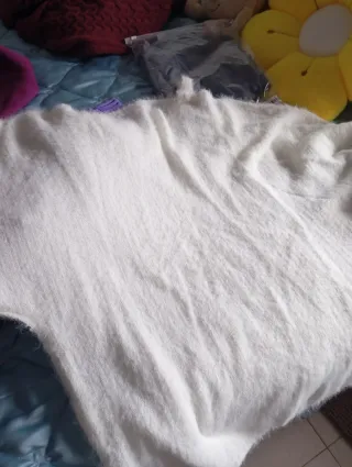 Ropa grande y pequeña todo por 25 euros