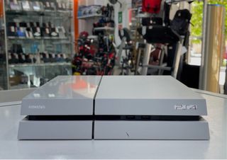 PS4 (PlayStation 4) con Fifa 26