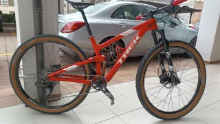 Bicicleta Trek M Top Fuel 29 MTB