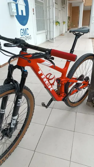 Bicicleta Trek M Top Fuel 29 MTB