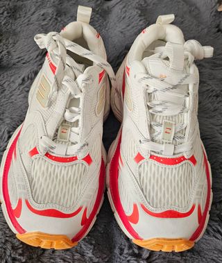 Zapatillas Balenciaga Blancas y Rojas