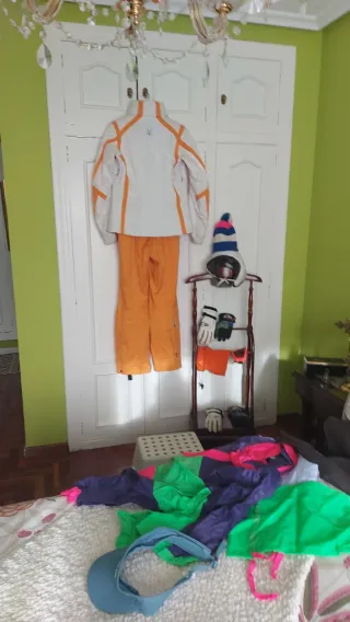 Traje de esquí Spyder 8 días de uso