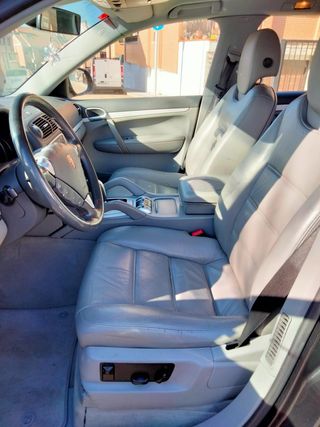 Porsche Cayenne 2004 - 250Cv - Gasolina Automático