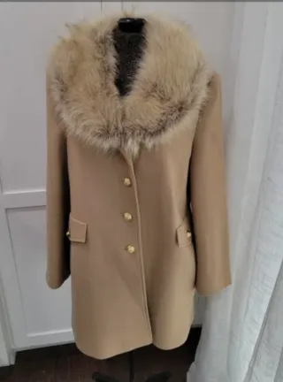 Abrigo Zara Manteco 75%lana