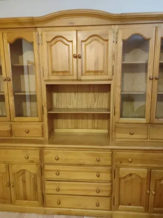 An220x230la. Mueble de salón de madera y cristal