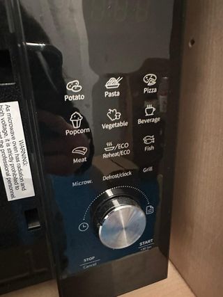 Microondas Hisense Negro