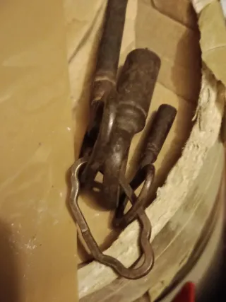 Chiavi per carica antiche