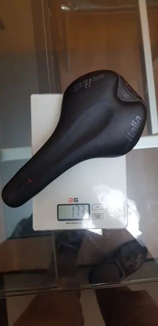 Sillín Selle Italia Flite Carbono