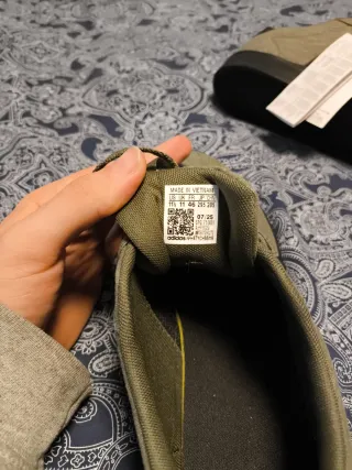 Zapatillas Adidas Verdes y Negras