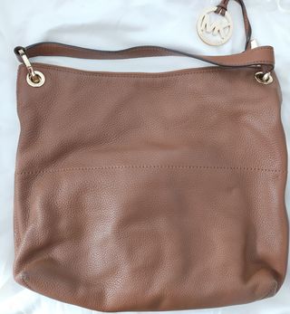 Conjunto Michael Kors marrón y dorados