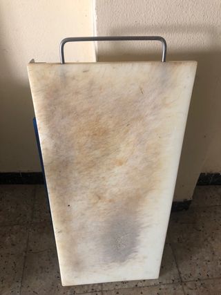 2 taglieri con manico