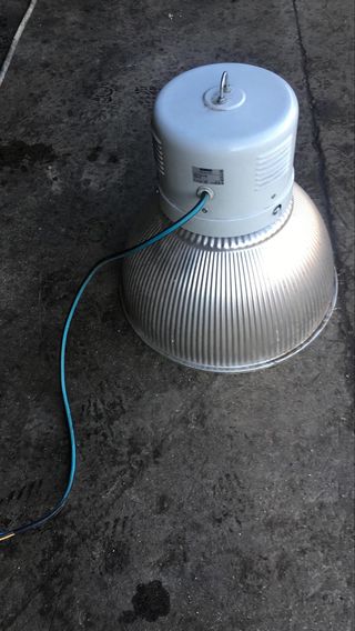 Lámpara de exterior colgante