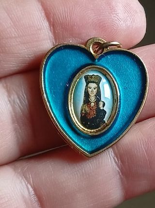 Ciondolo cuore devozionale smaltato