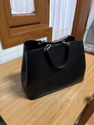 Bolso de mano negro