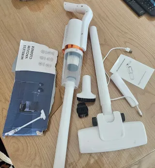 Aspiradora Inalámbrica de Mano