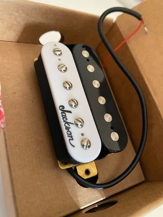 Pastilla Jackson Humbucker Puente