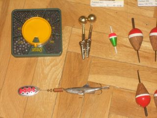 LOTE DE MATERIAL DE PESCA Nº4. VER FOTOS.