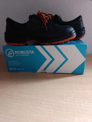 Zapatos de trabajo Robusta negros y naranjas