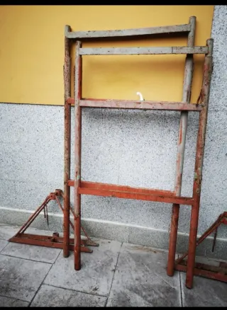 Pack hormigonera, andamio y carretilla