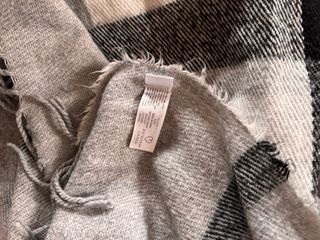 Sciarpa Primark a quadri grigia e nere