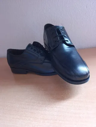 Zapatos de vestir negros