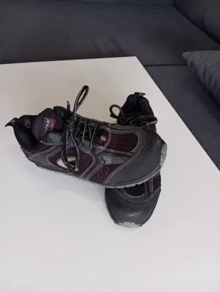 Calzado de seguridad COFRA Negro/Gris