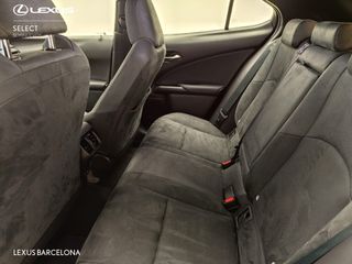 Lexus UX300h UX PLUS 2025 REF 5817