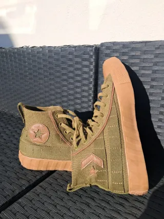 Zapatillas Converse Verde militar y Marrones
