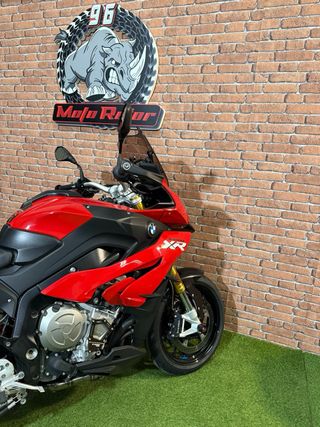 BMW S1000XR