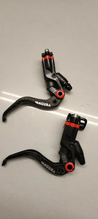 Frenos Magura MT8 Carbono