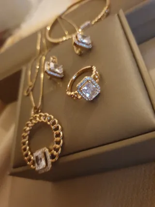 Conjunto de joyería chapado en oro nuevo