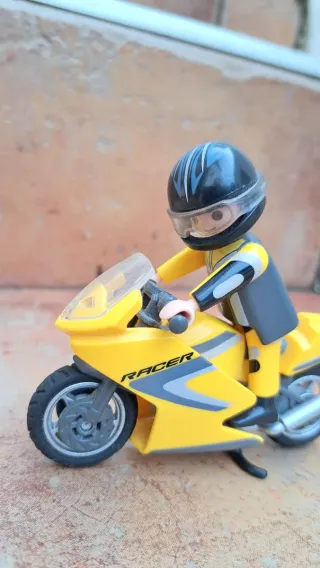 Moto y piloto Playmobil carreras