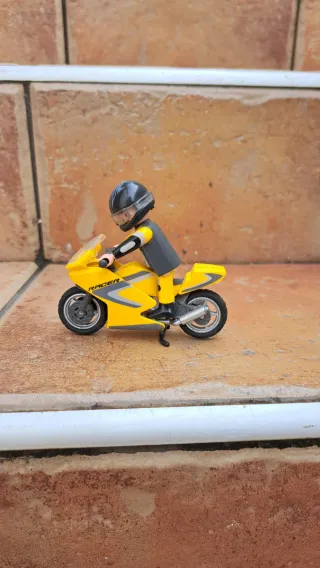 Moto y piloto Playmobil carreras