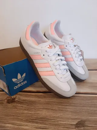 Adidas Samba Blancas y Rosas